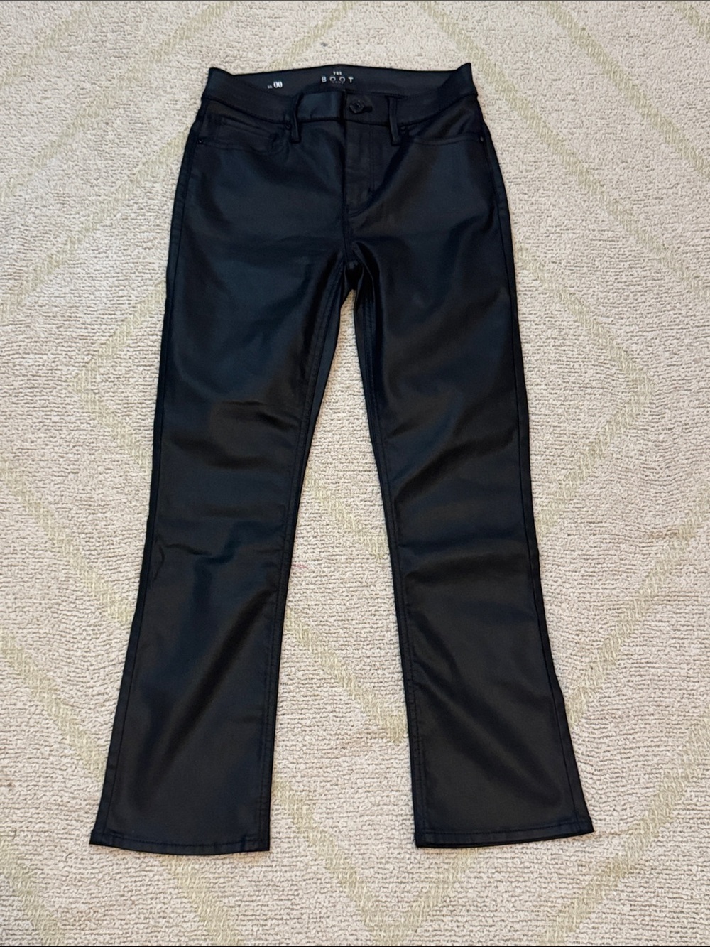 White House Black Market The Boot Crop Coated Black Jeans Size 00